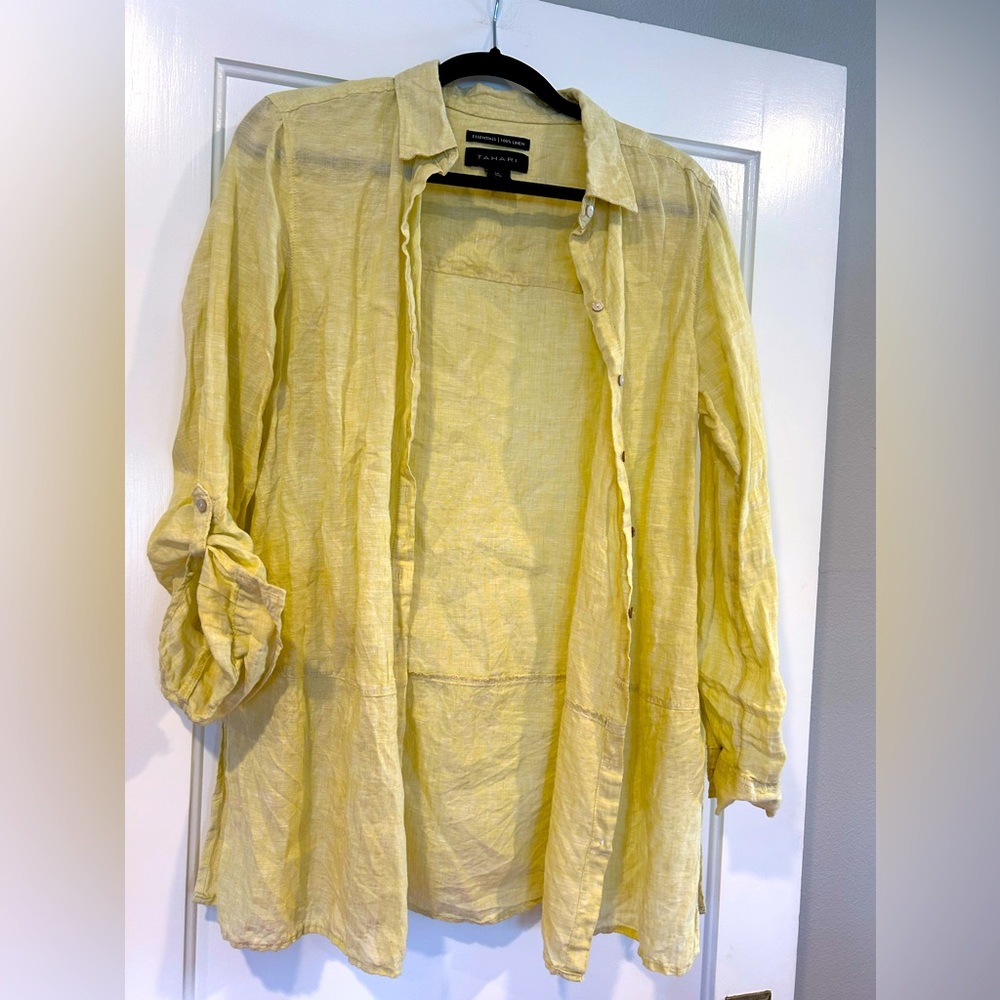COPY - Tahari 100% Linen Top